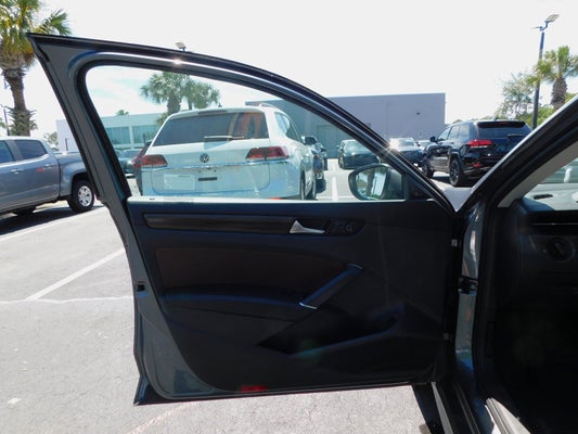 2020 Volkswagen Passat 2.0T SEL in Daytona Beach, FL - Daytona Auto Mall