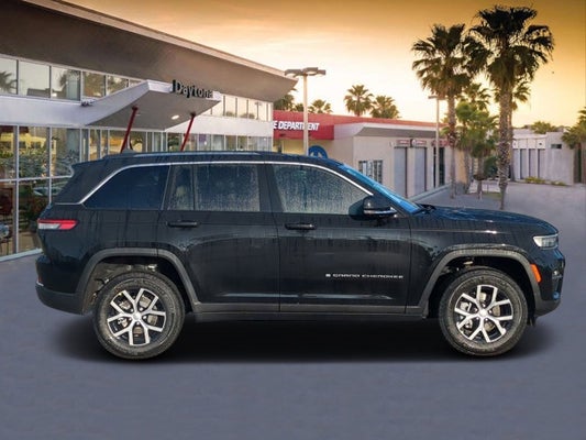 2024 Jeep Grand Cherokee Limited in Daytona Beach, FL - Daytona Auto Mall