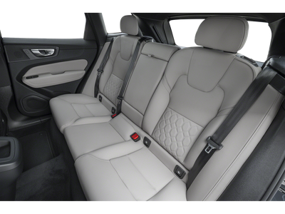 2026 Volvo XC60 Plus