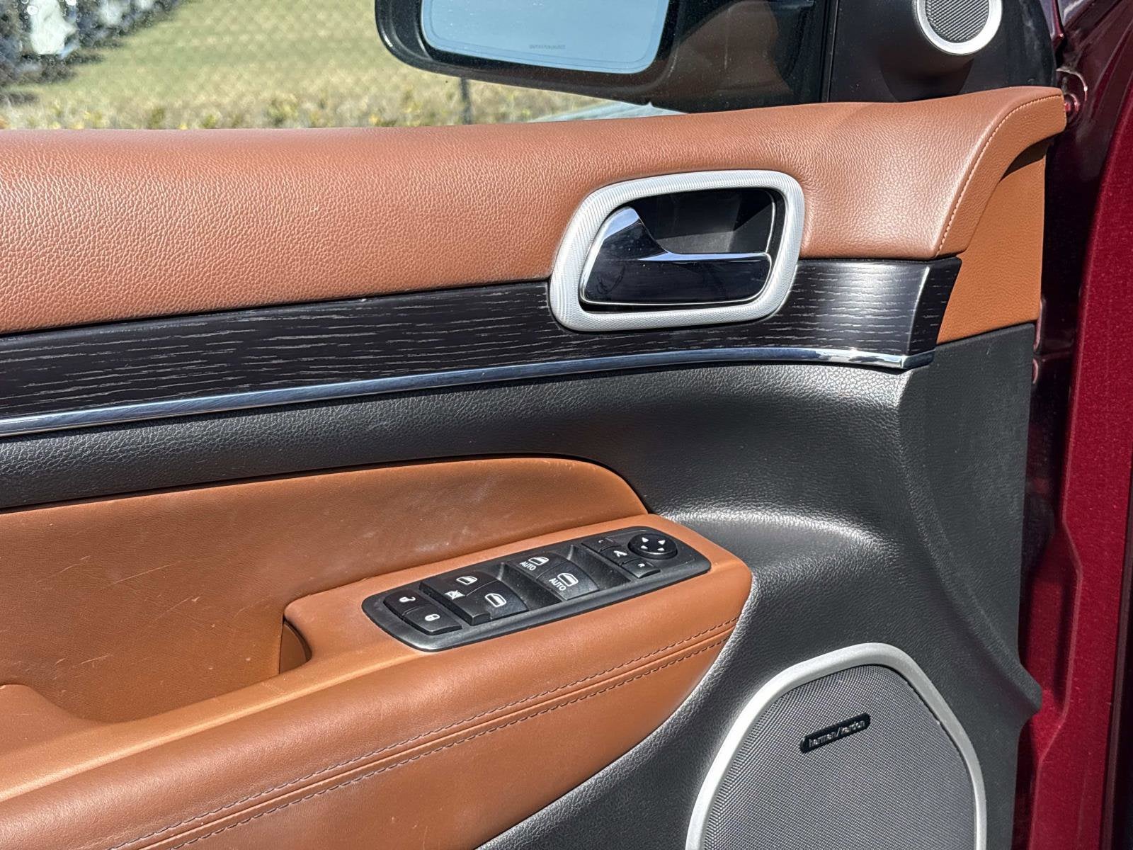 2020 Jeep Grand Cherokee Summit