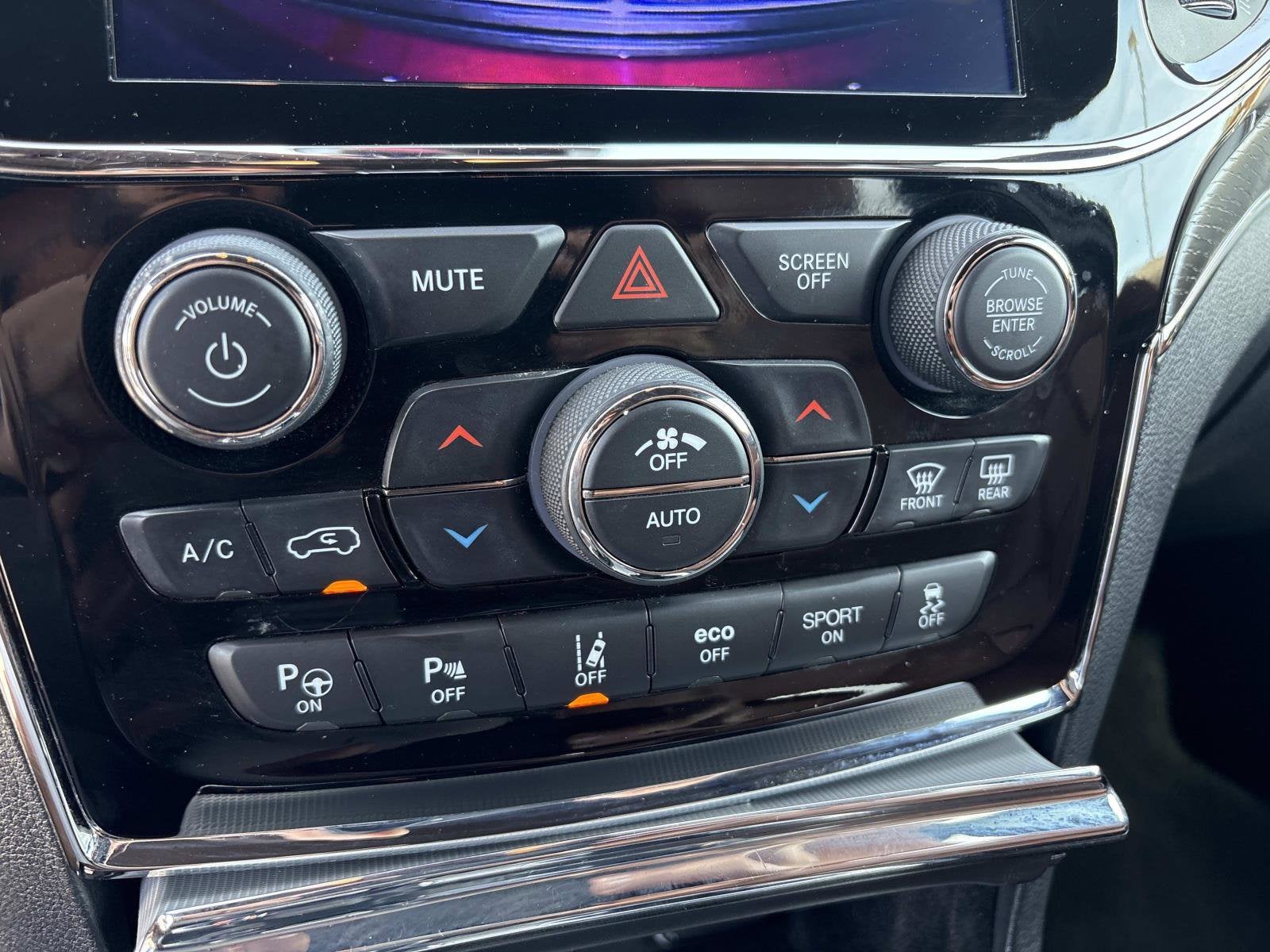 2020 Jeep Grand Cherokee Summit