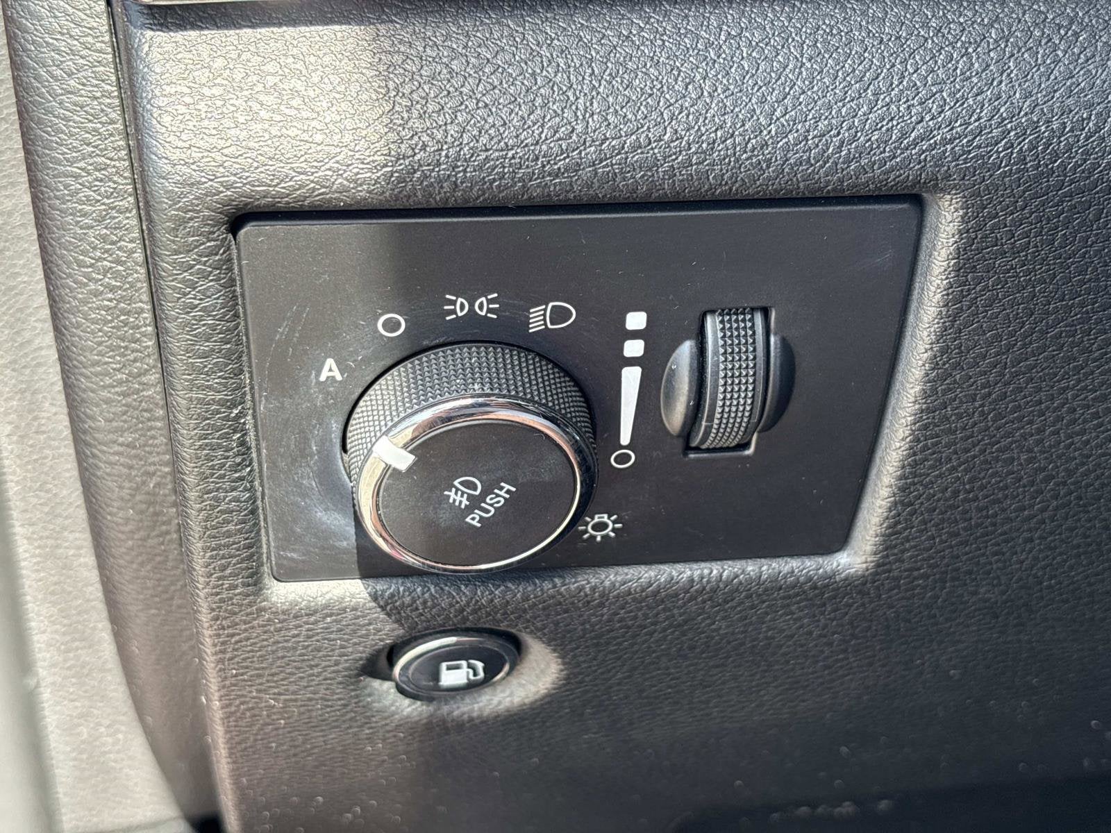 2020 Jeep Grand Cherokee Summit