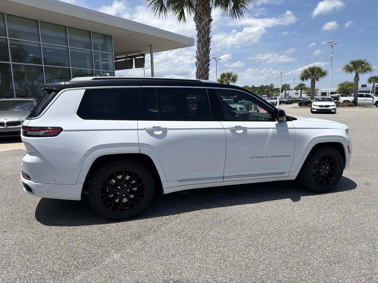 2023 Jeep Grand Cherokee L Summit