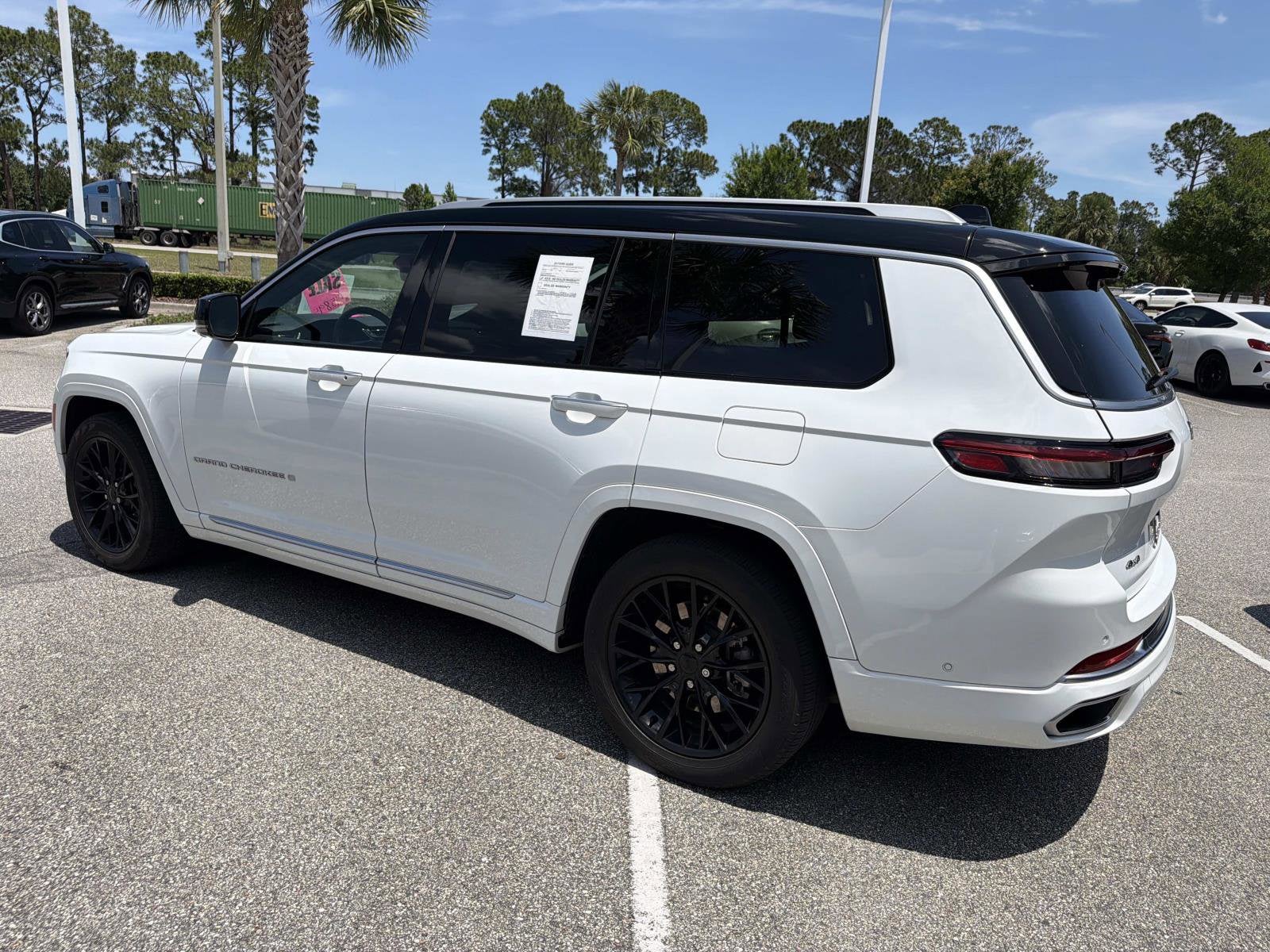 2023 Jeep Grand Cherokee L Summit