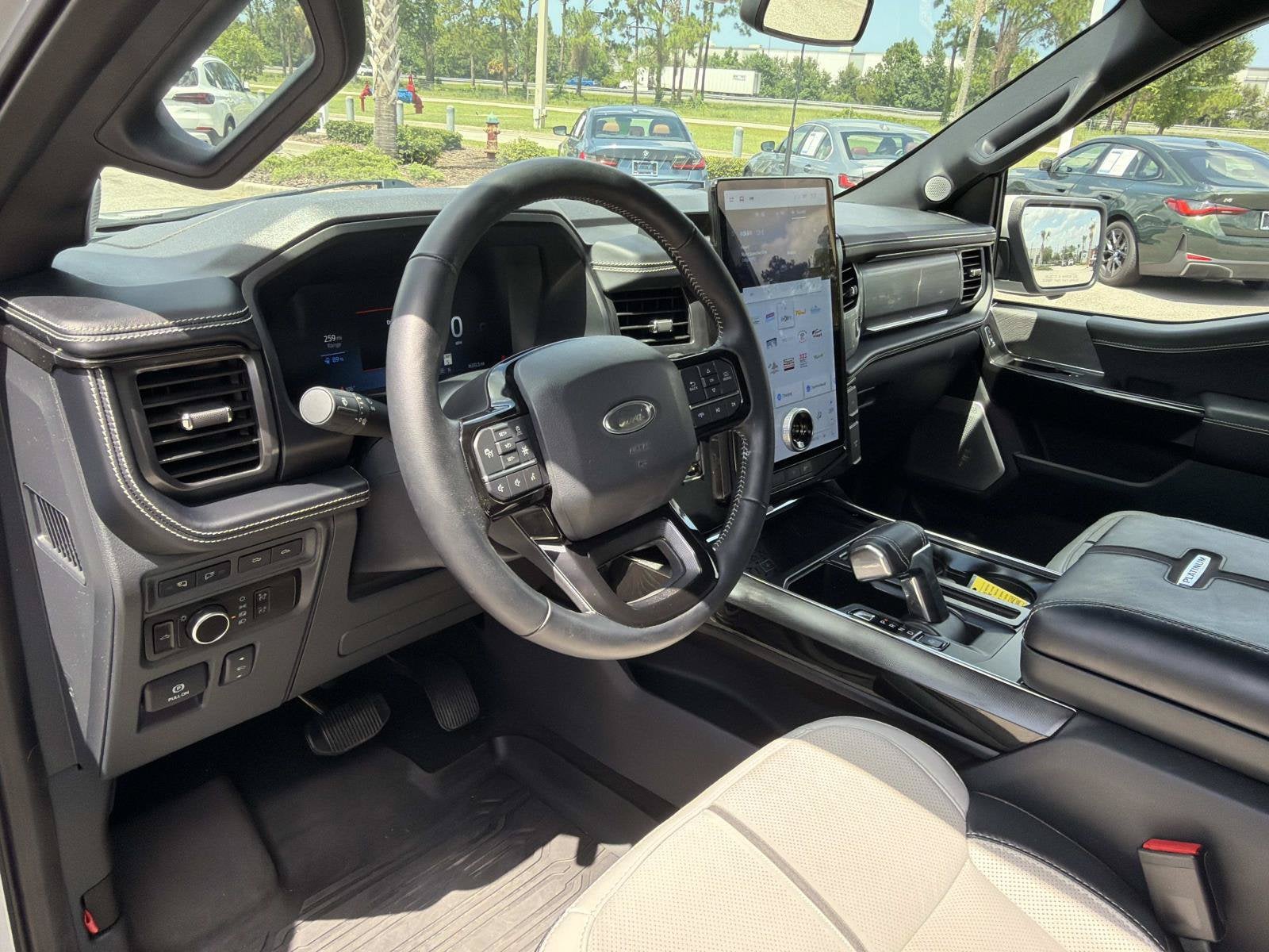 2023 Ford F-150 Lightning Platinum