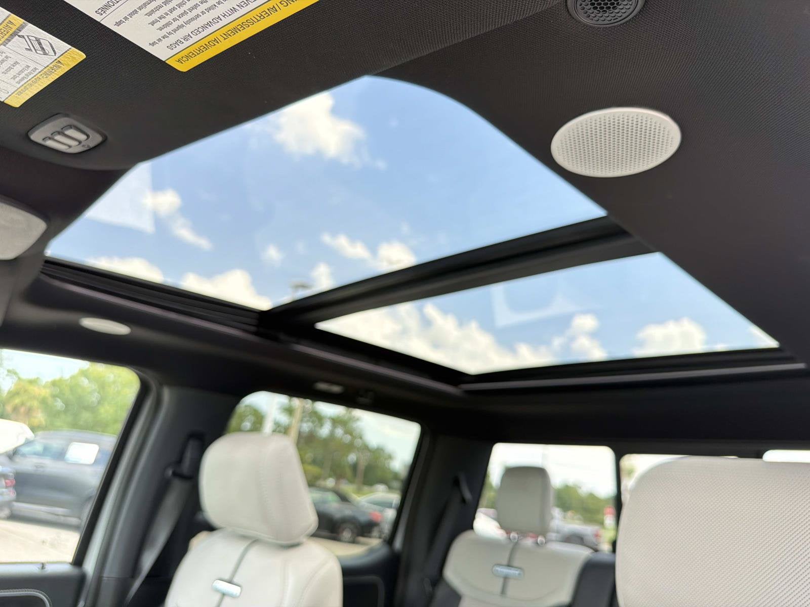 2023 Ford F-150 Lightning Platinum