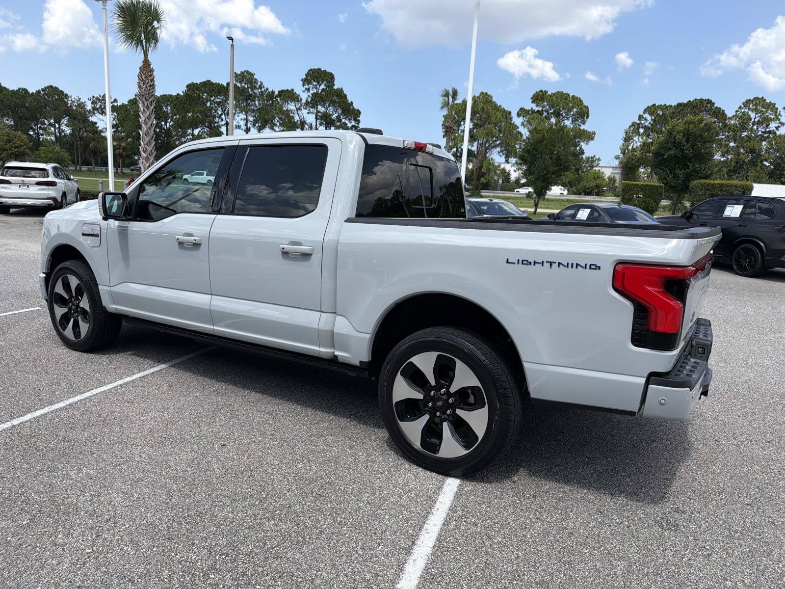 2023 Ford F-150 Lightning Platinum