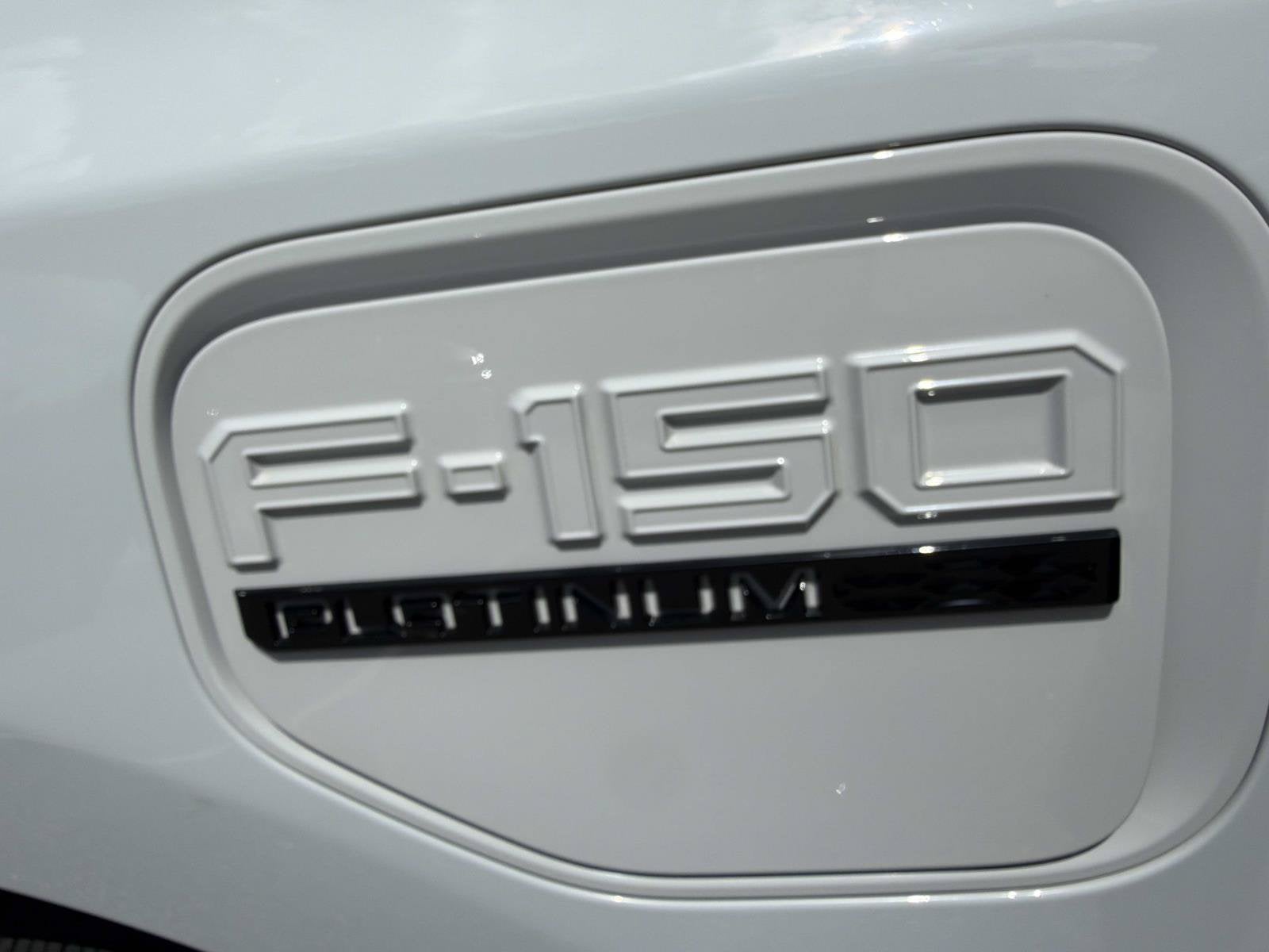 2023 Ford F-150 Lightning Platinum