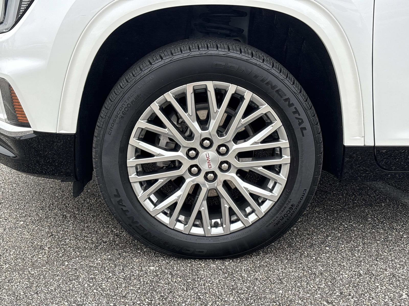 2024 GMC Acadia FWD Denali