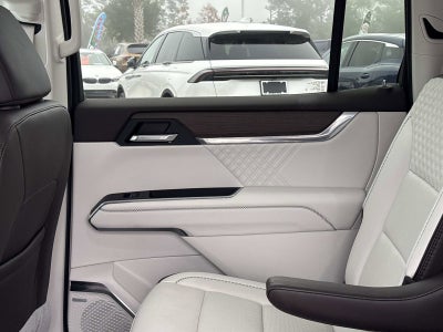 2024 GMC Acadia FWD Denali