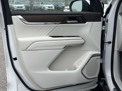 2024 GMC Acadia FWD Denali