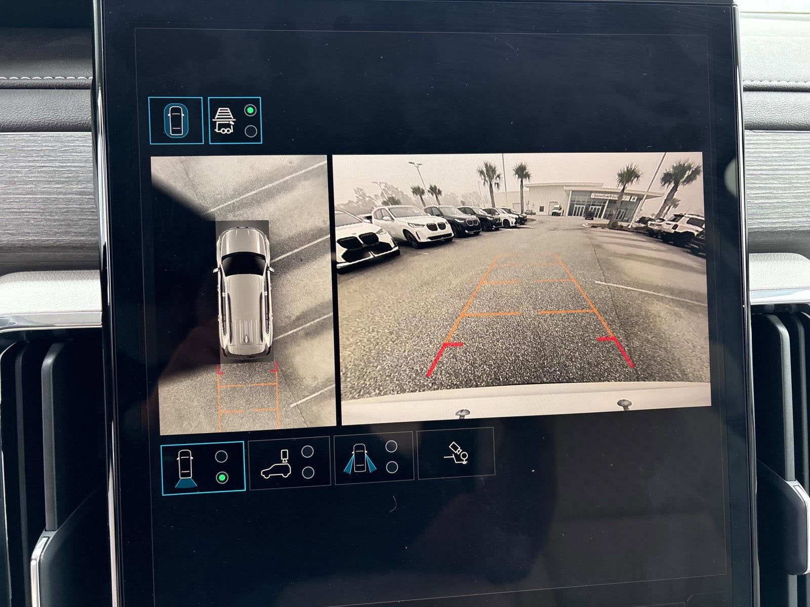 2024 GMC Acadia FWD Denali