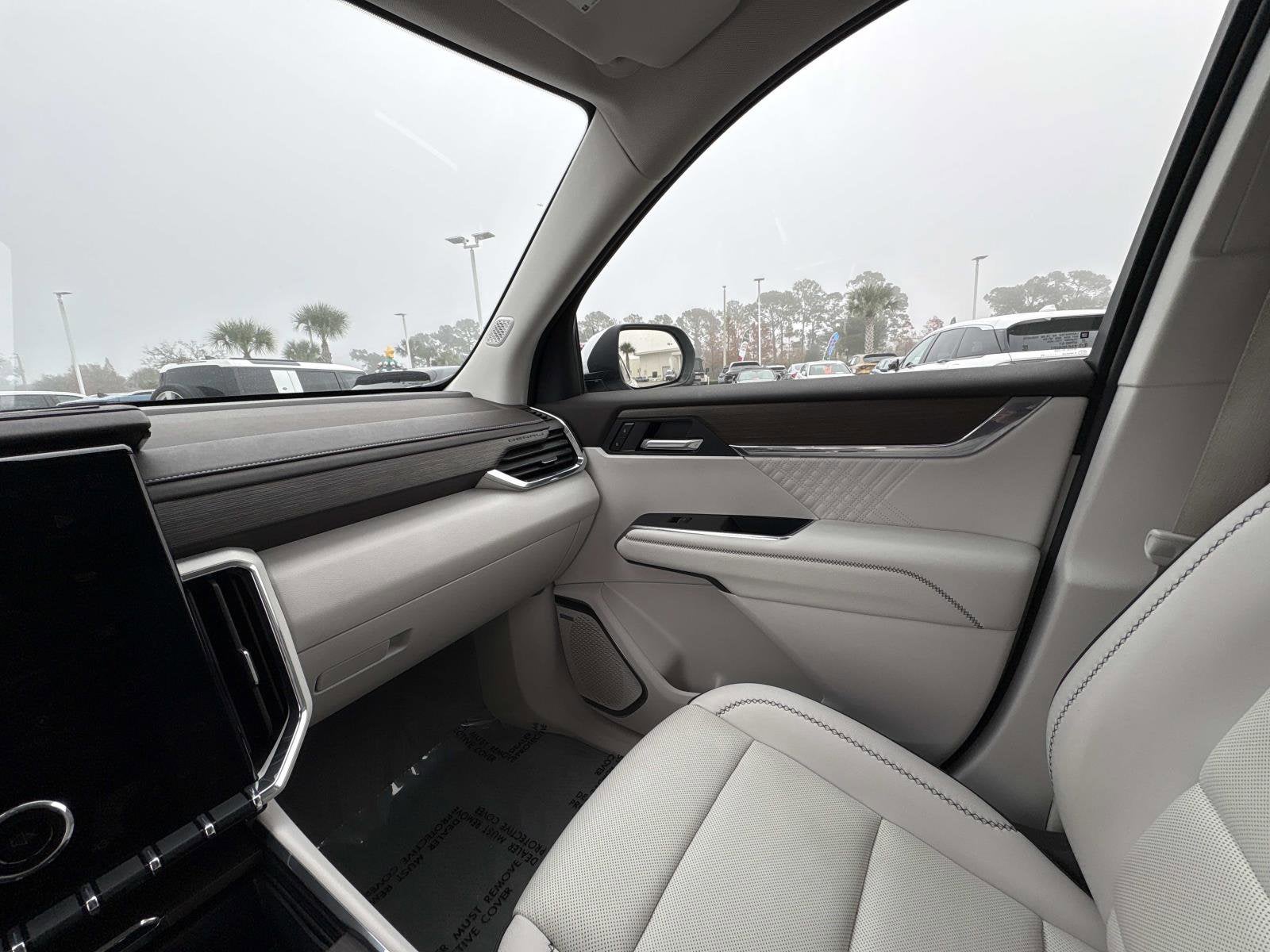 2024 GMC Acadia FWD Denali