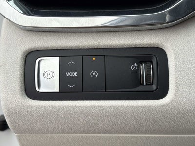 2024 GMC Acadia FWD Denali