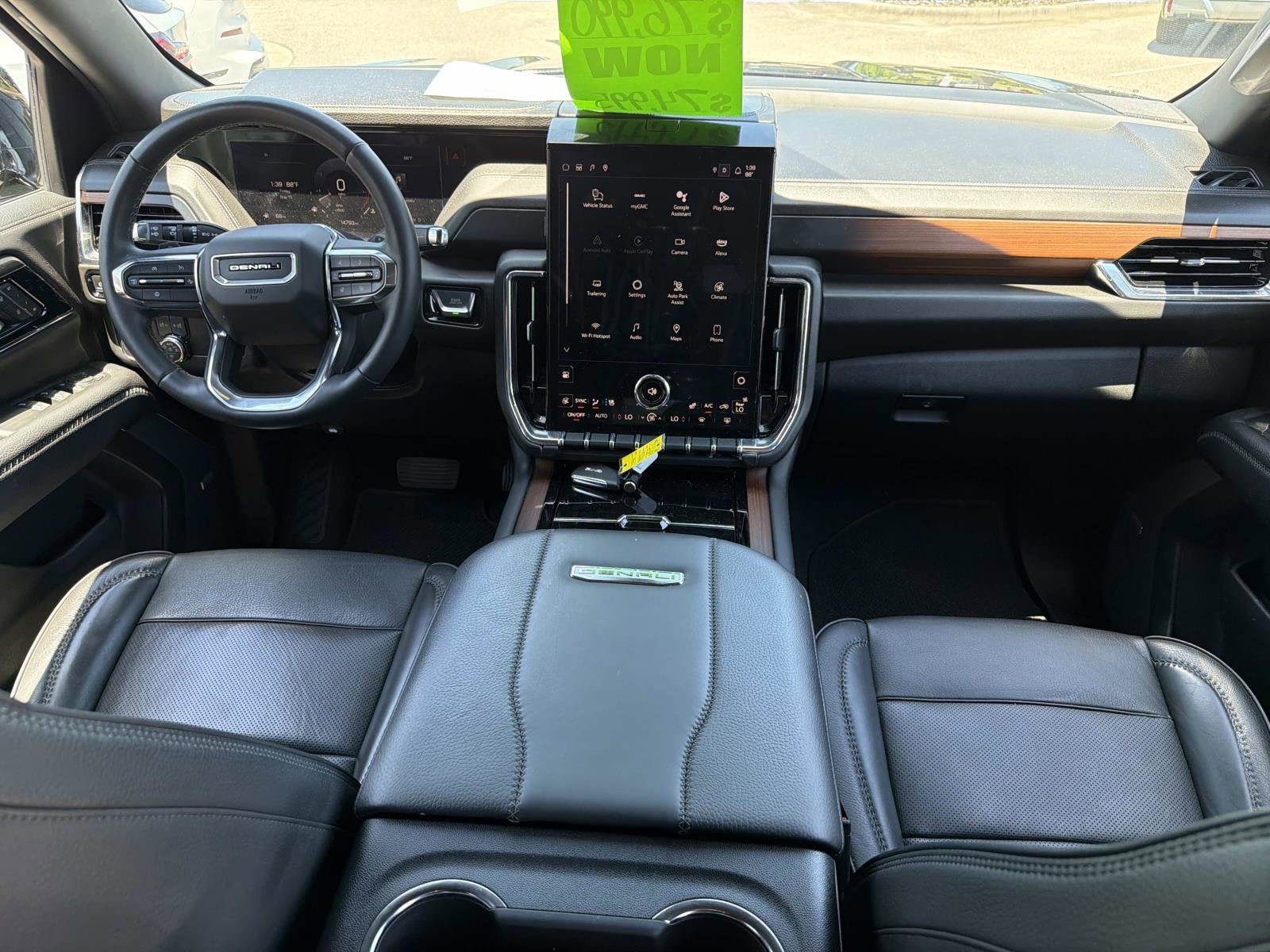 2025 GMC Yukon Denali