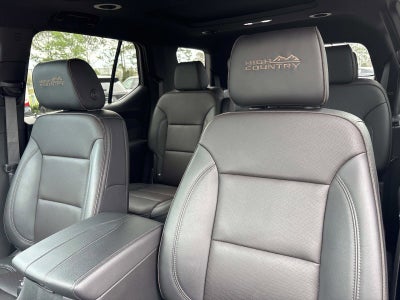 2023 Chevrolet Traverse High Country