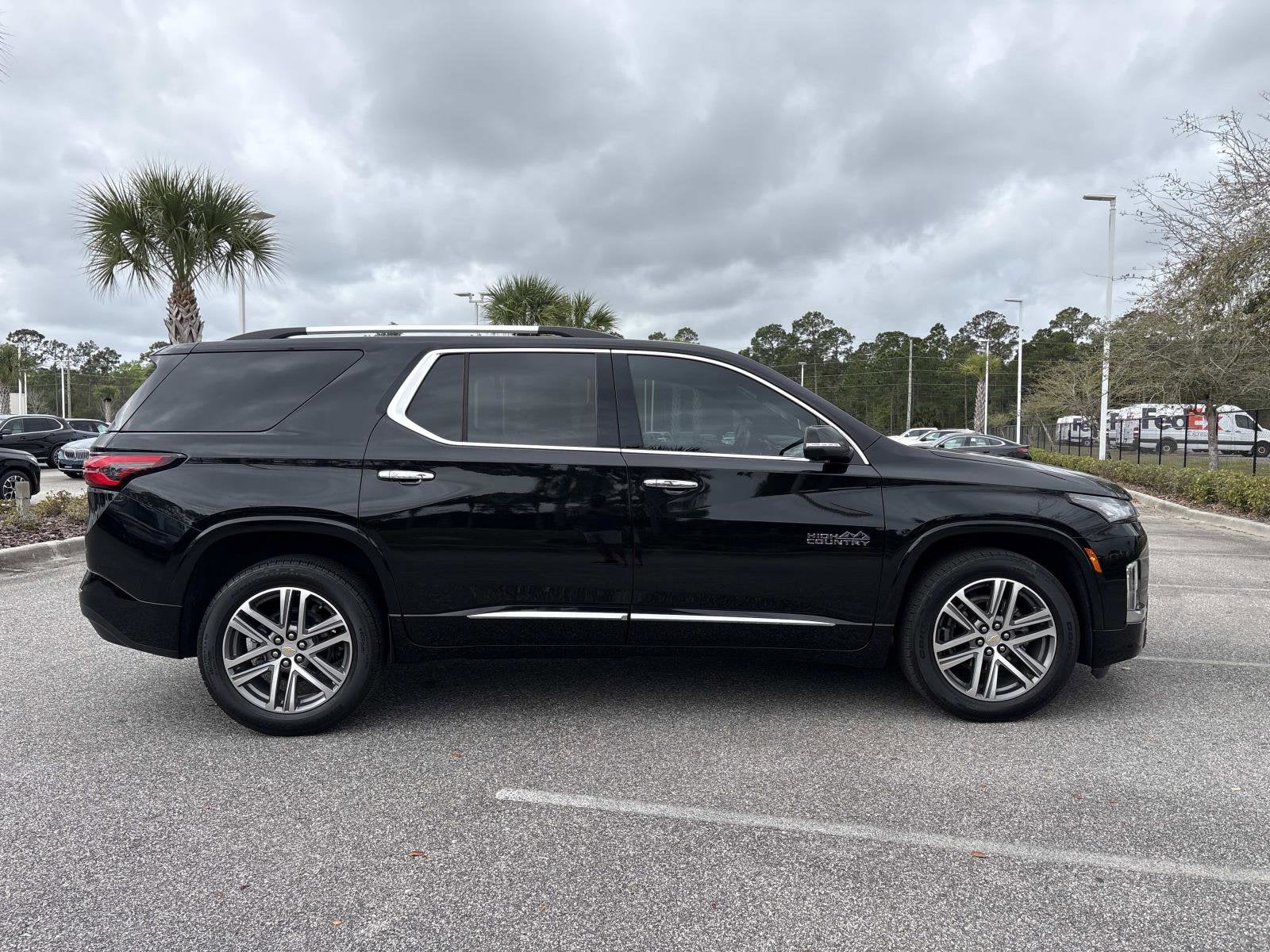 2023 Chevrolet Traverse High Country