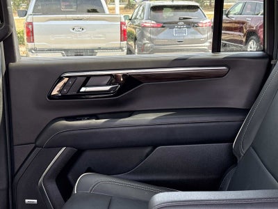 2025 Chevrolet Suburban Premier