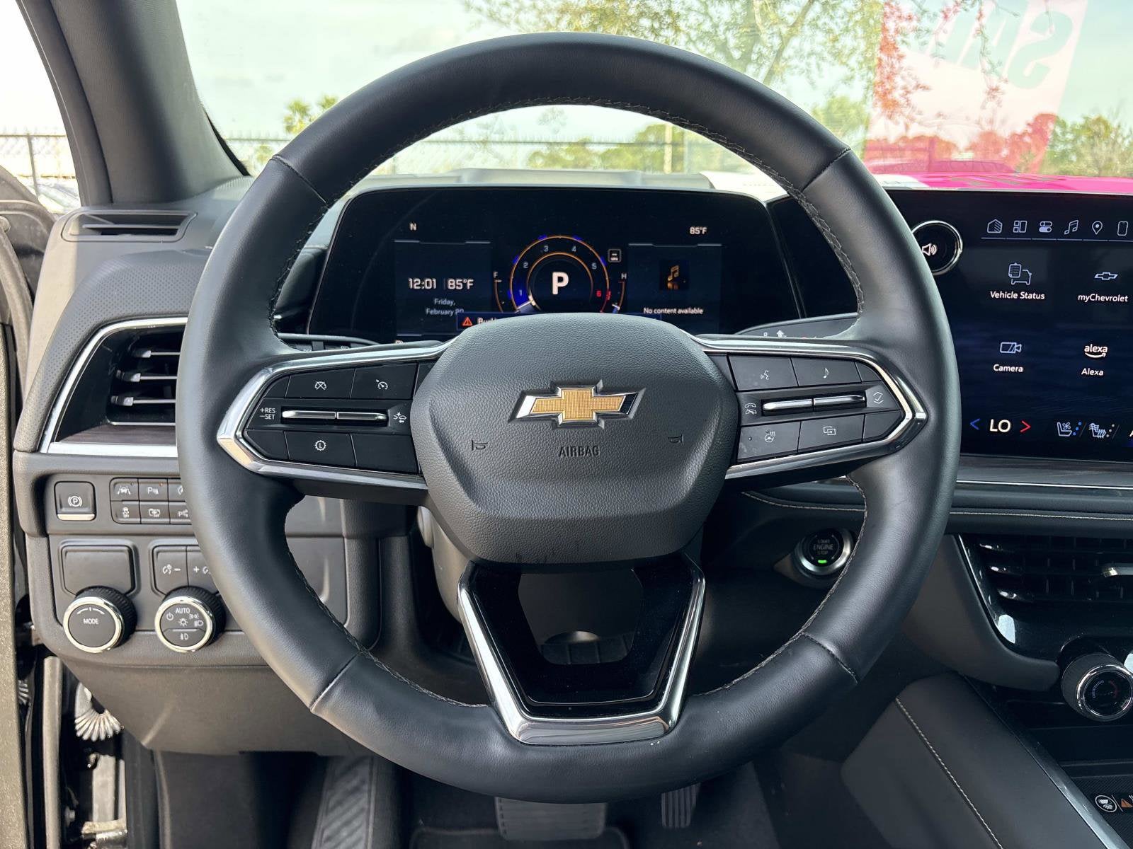 2025 Chevrolet Suburban Premier