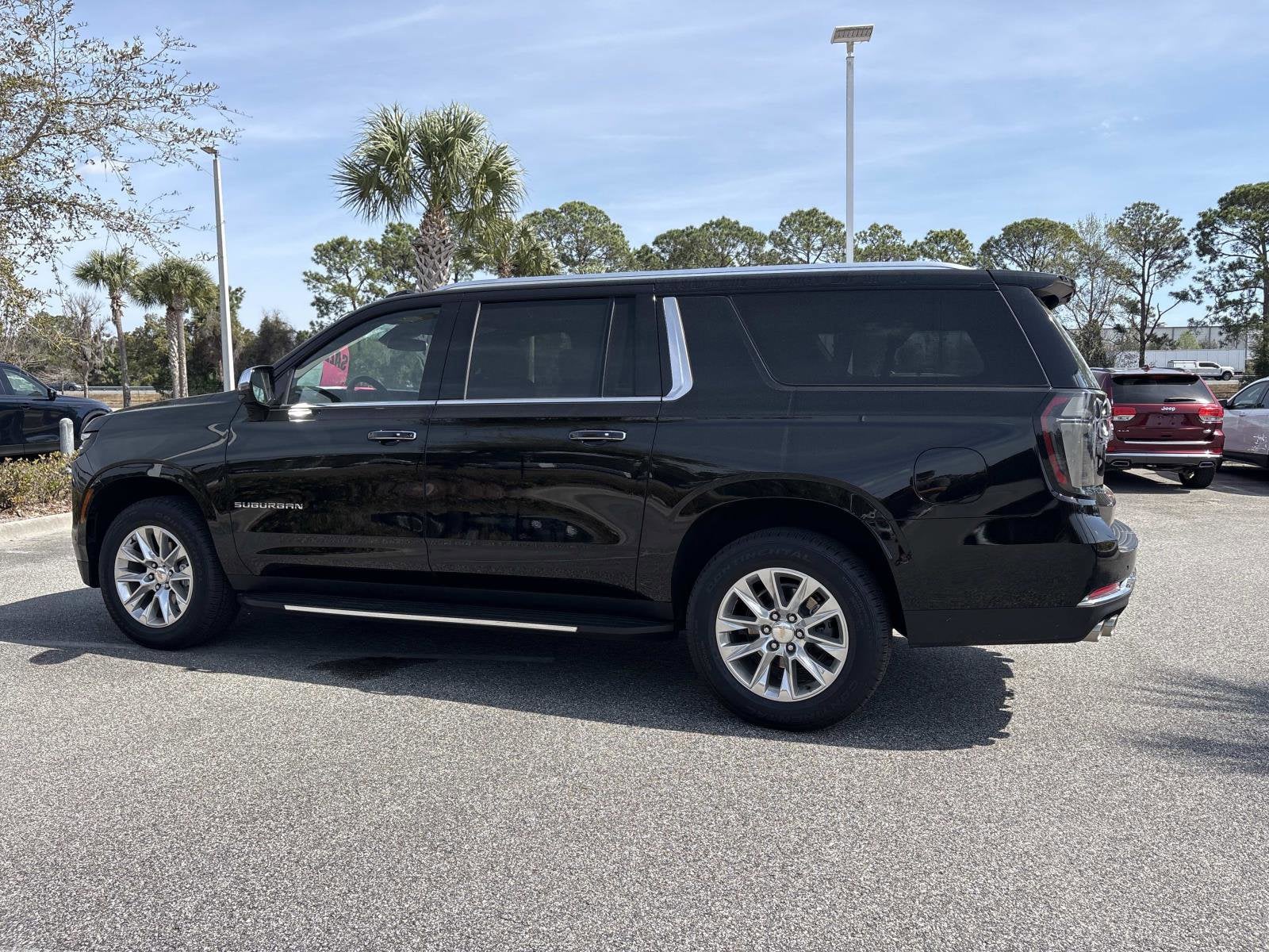 2025 Chevrolet Suburban Premier