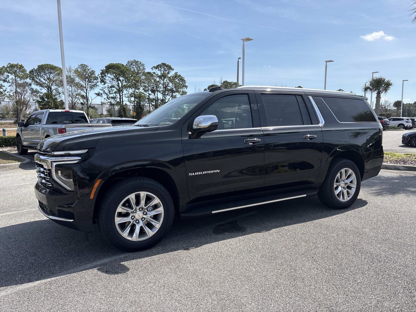 2025 Chevrolet Suburban Premier