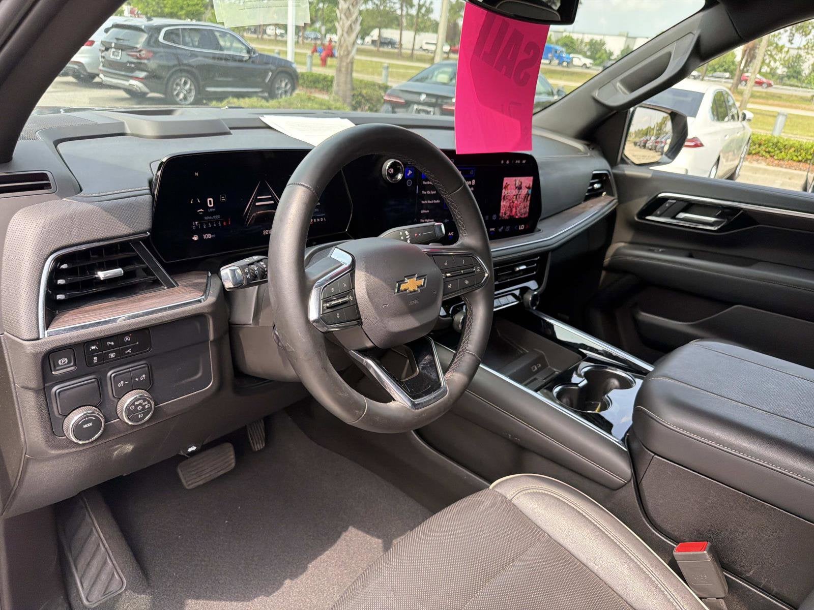 2025 Chevrolet Suburban Premier