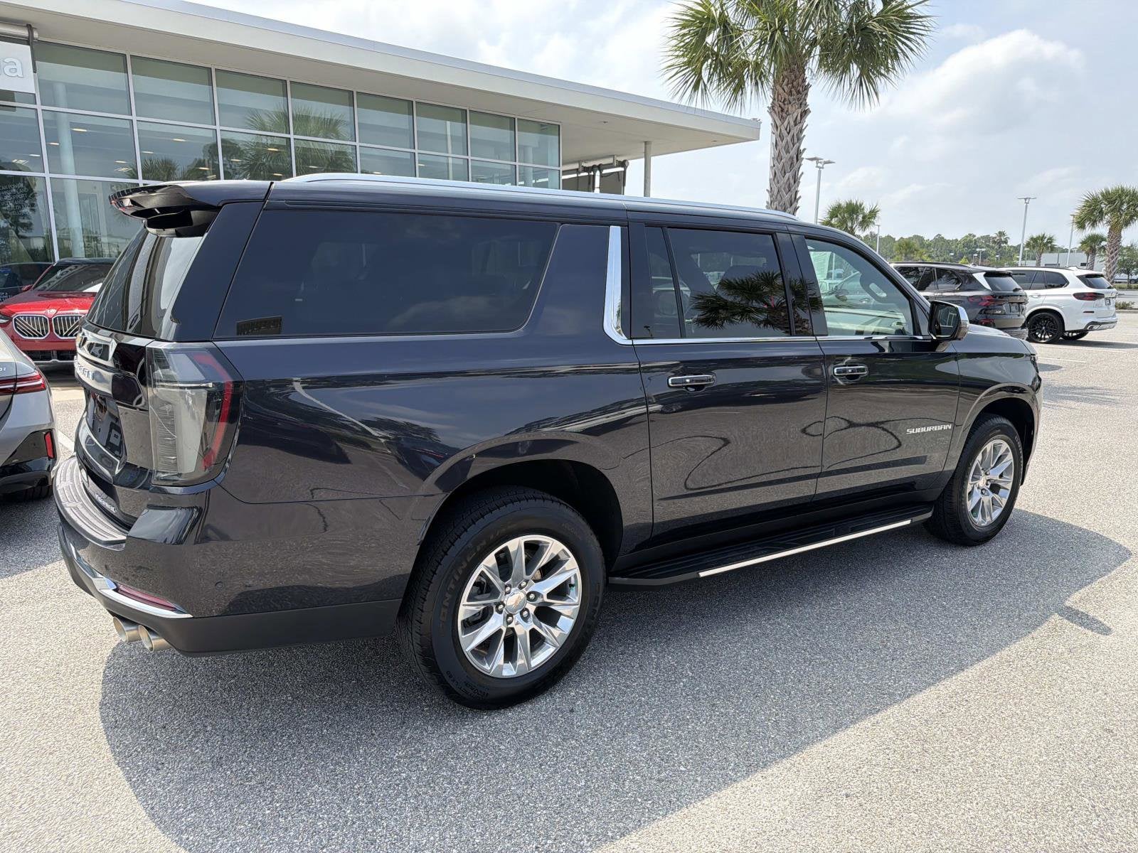 2025 Chevrolet Suburban Premier