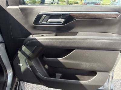 2025 Chevrolet Suburban Premier