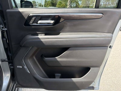 2025 Chevrolet Suburban Premier