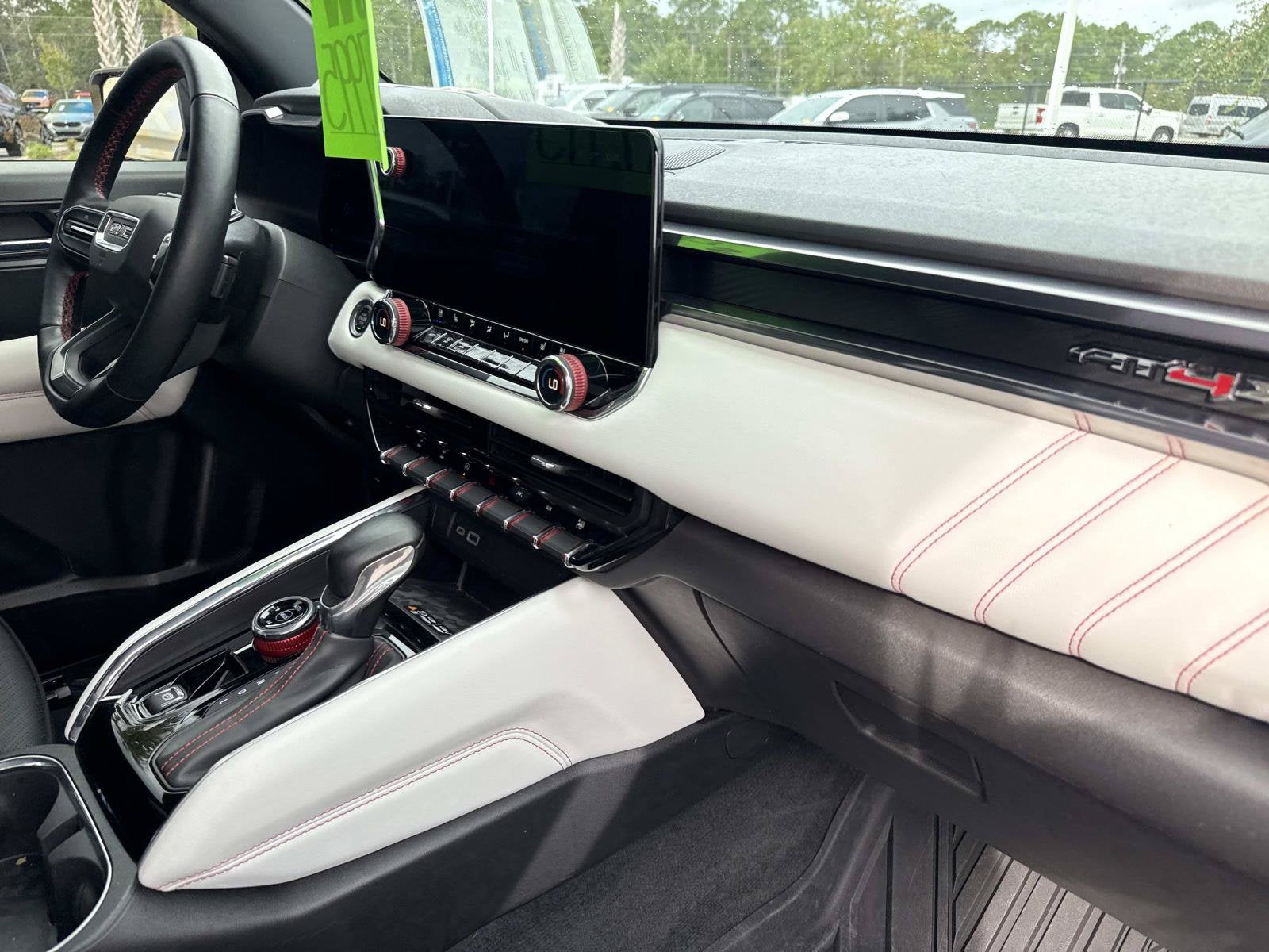 2024 GMC Canyon 4WD AT4X