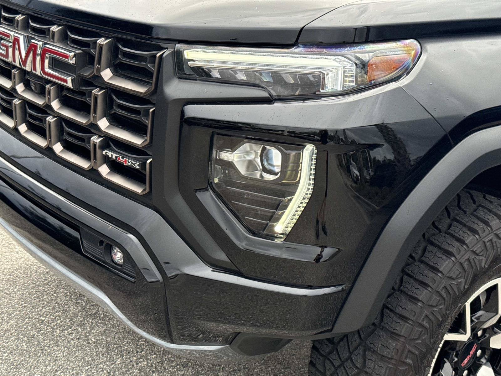2024 GMC Canyon 4WD AT4X