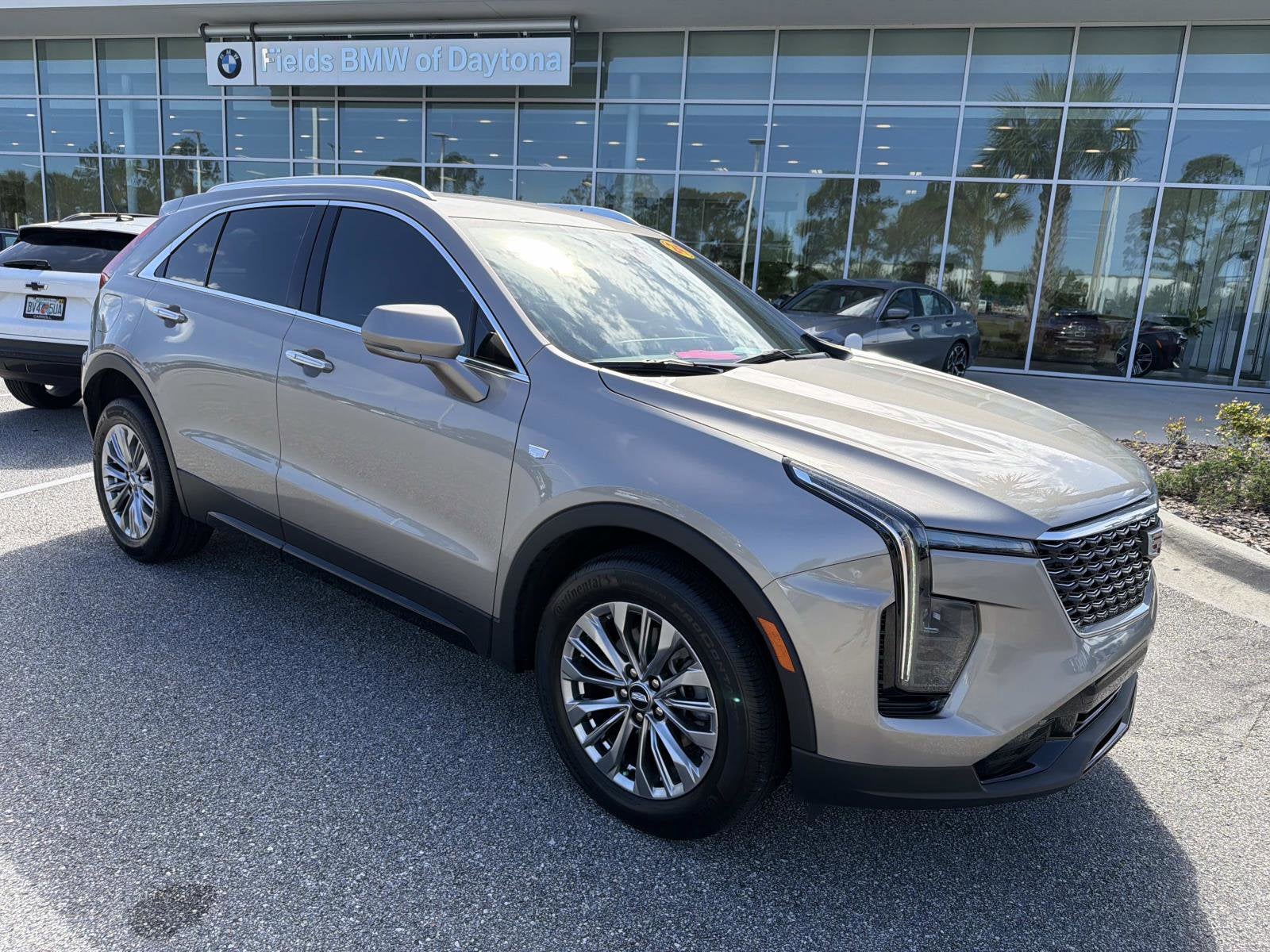 2024 Cadillac XT4 FWD Premium Luxury