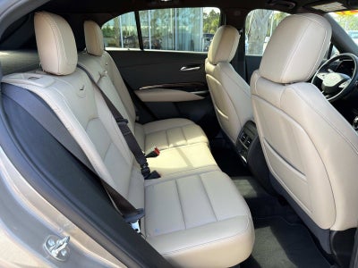 2024 Cadillac XT4 FWD Premium Luxury