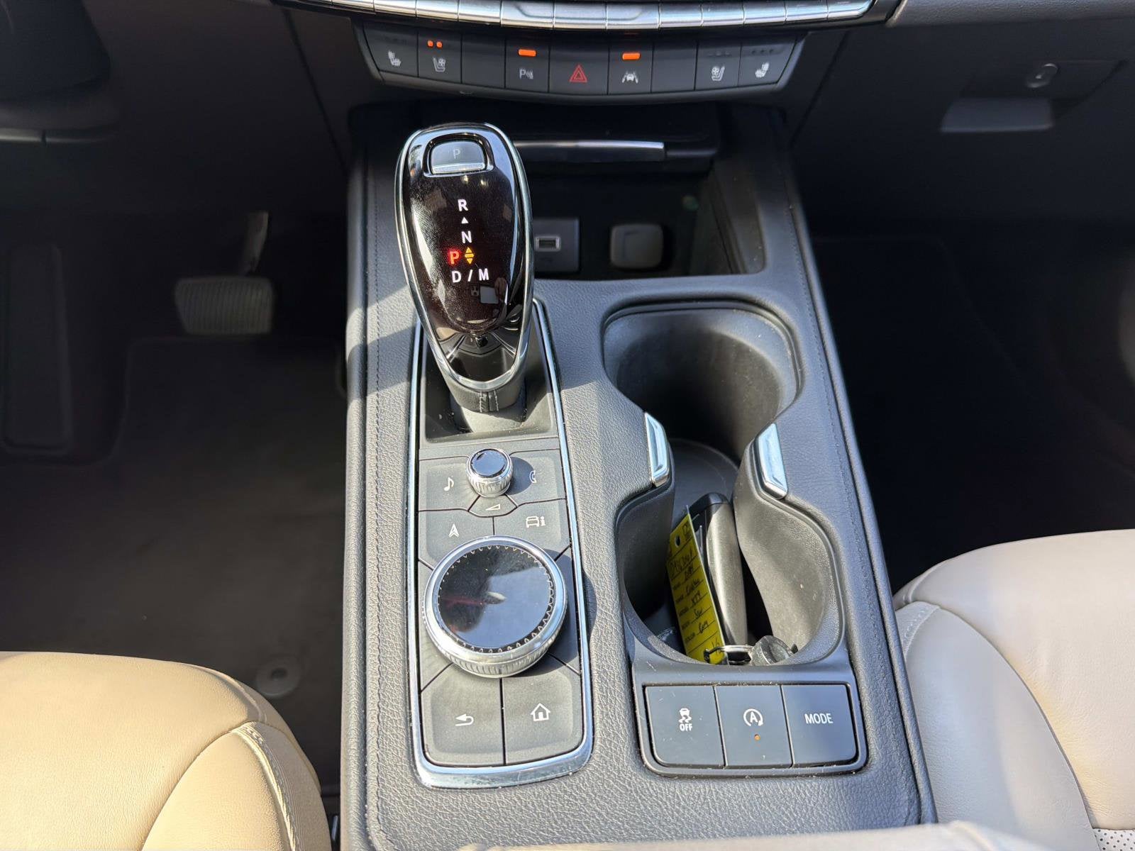2024 Cadillac XT4 FWD Premium Luxury