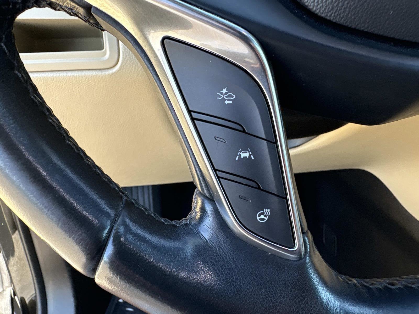 2019 Cadillac XT5 Luxury FWD