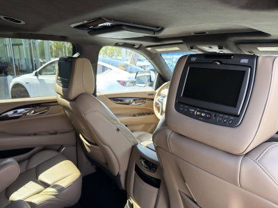 2018 Cadillac Escalade Platinum