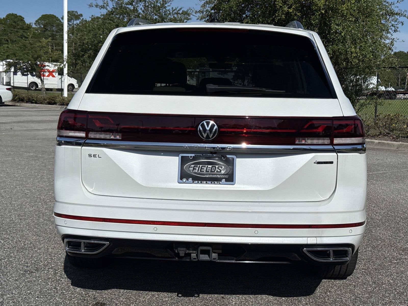 2025 Volkswagen Atlas 2.0T SEL Premium R-Line