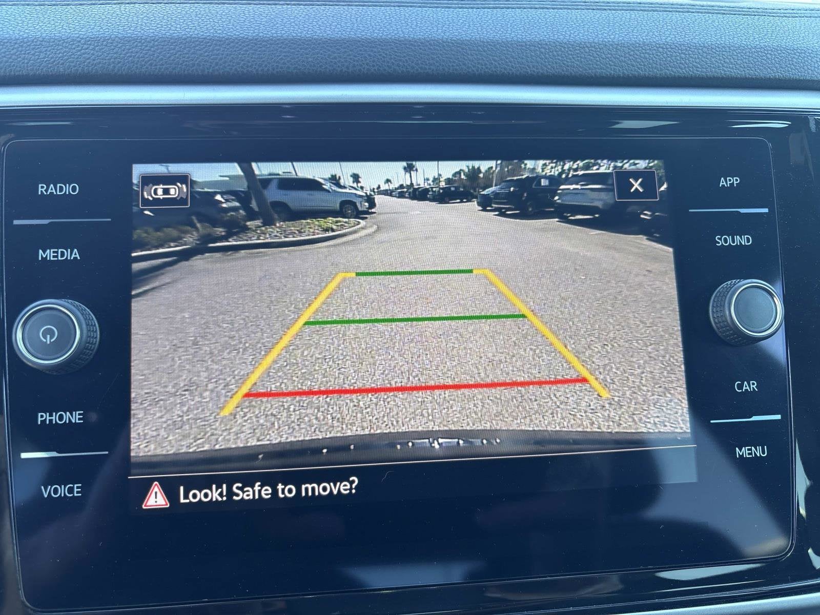 2023 Volkswagen Atlas Cross Sport 3.6L V6 SE w/Technology