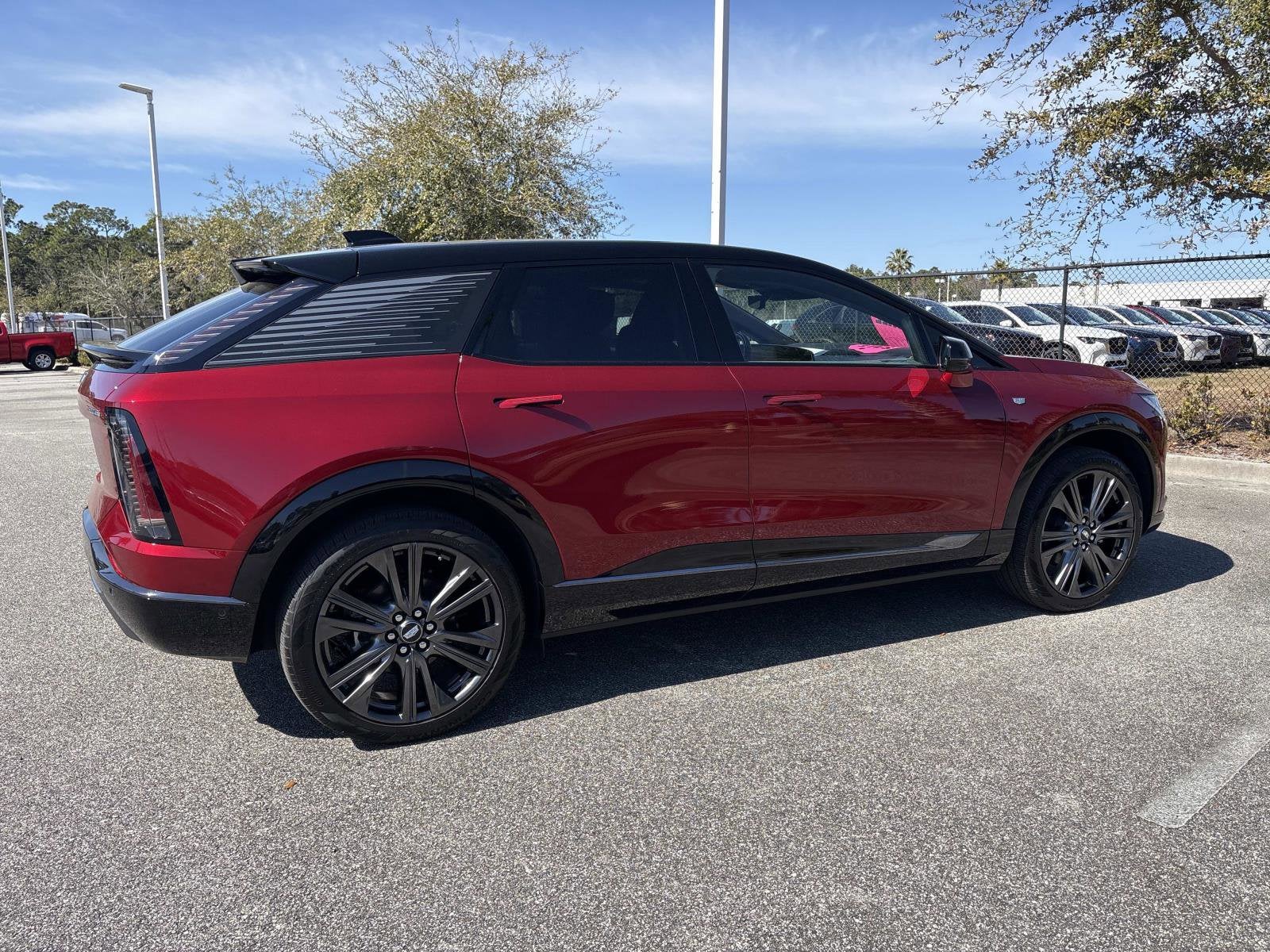 2025 Cadillac OPTIQ Sport