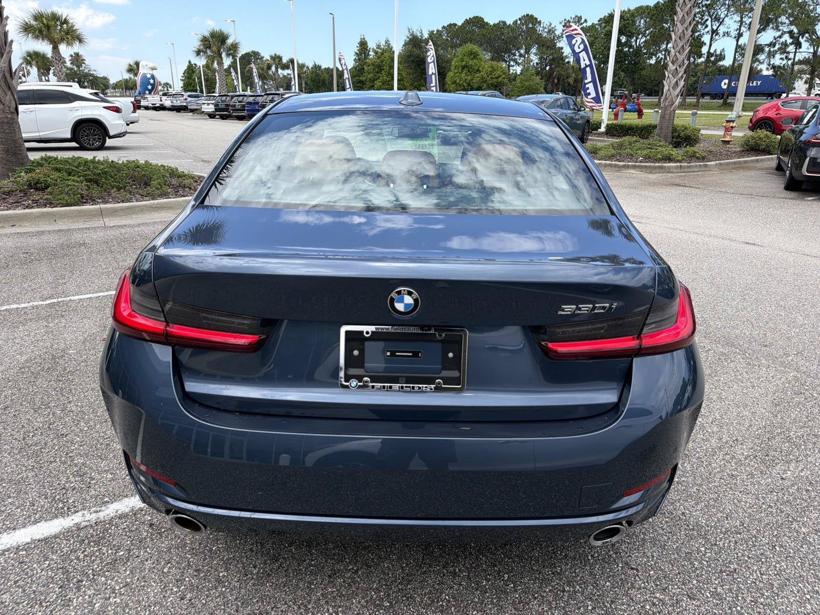 2025 BMW 3 Series 330i