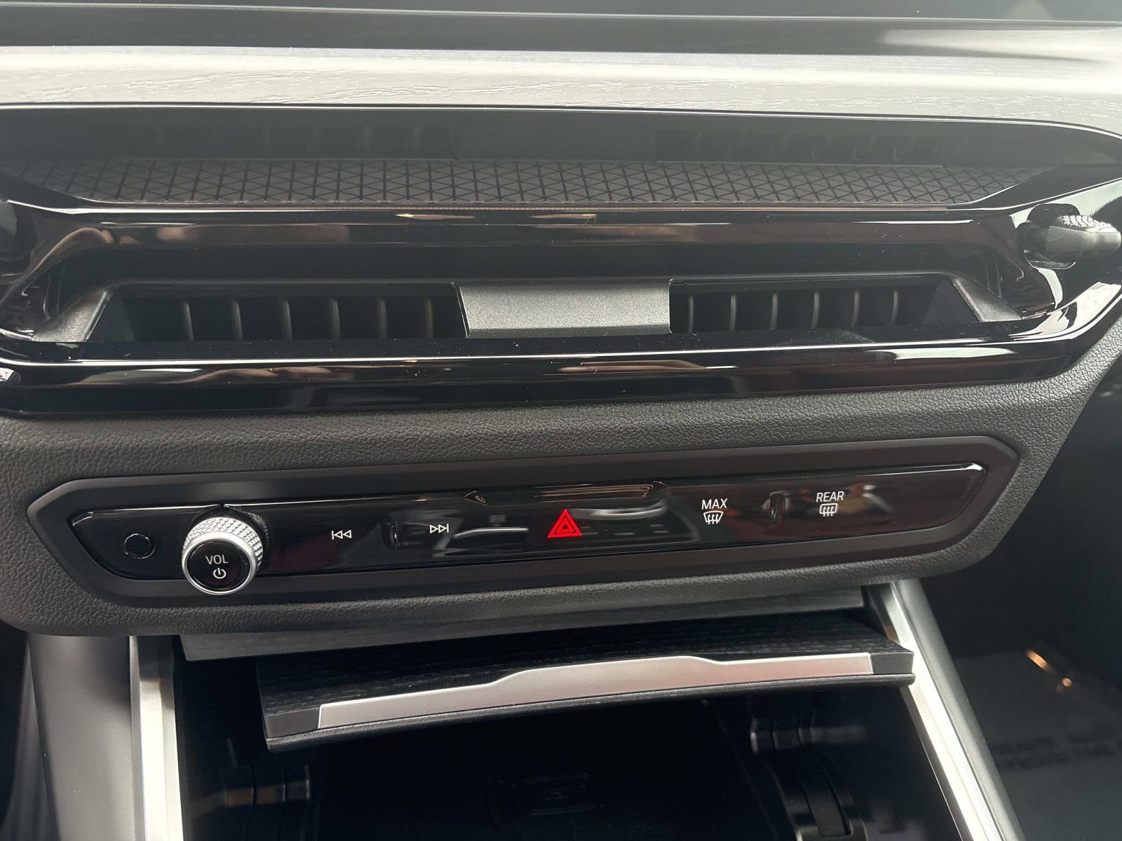 2026 BMW 3 Series 330i NA