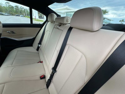 2025 BMW 3 Series 330i