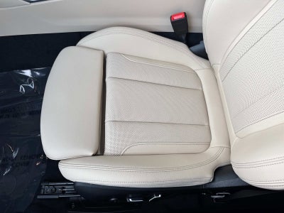 2025 BMW 3 Series 330i