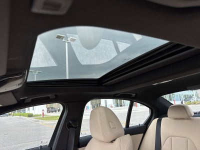 2025 BMW 3 Series 330i