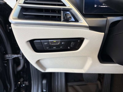 2025 BMW 3 Series 330i