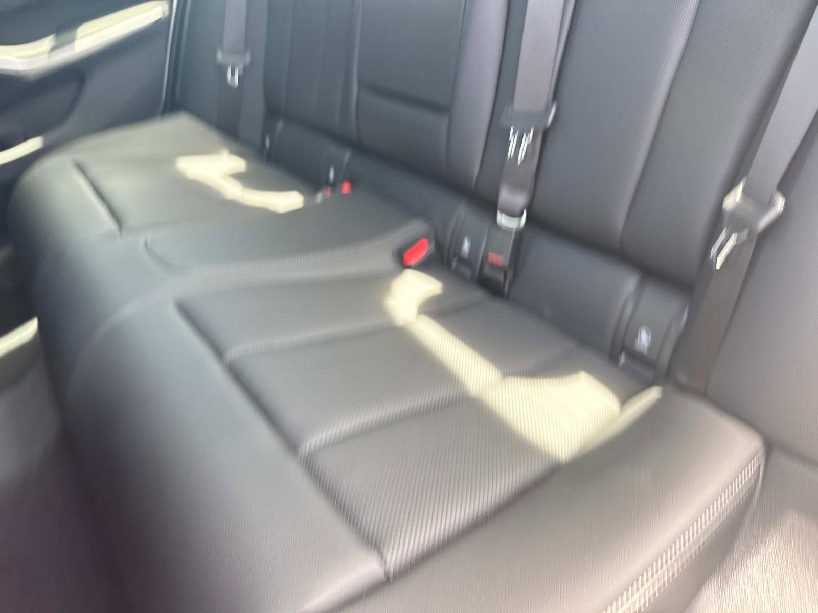 2025 BMW 3 Series 330i