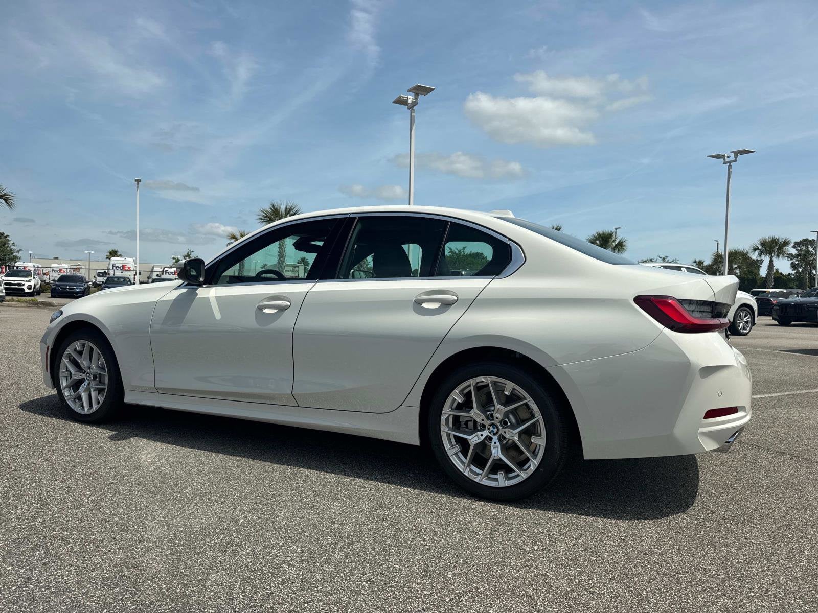 2025 BMW 3 Series 330i