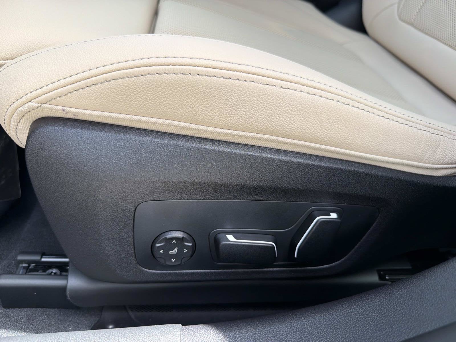 2026 BMW 3 Series 330i NA