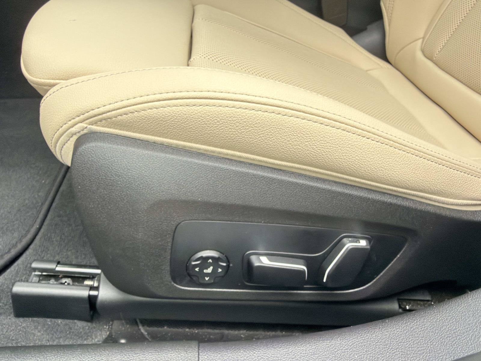 2026 BMW 3 Series 330i NA
