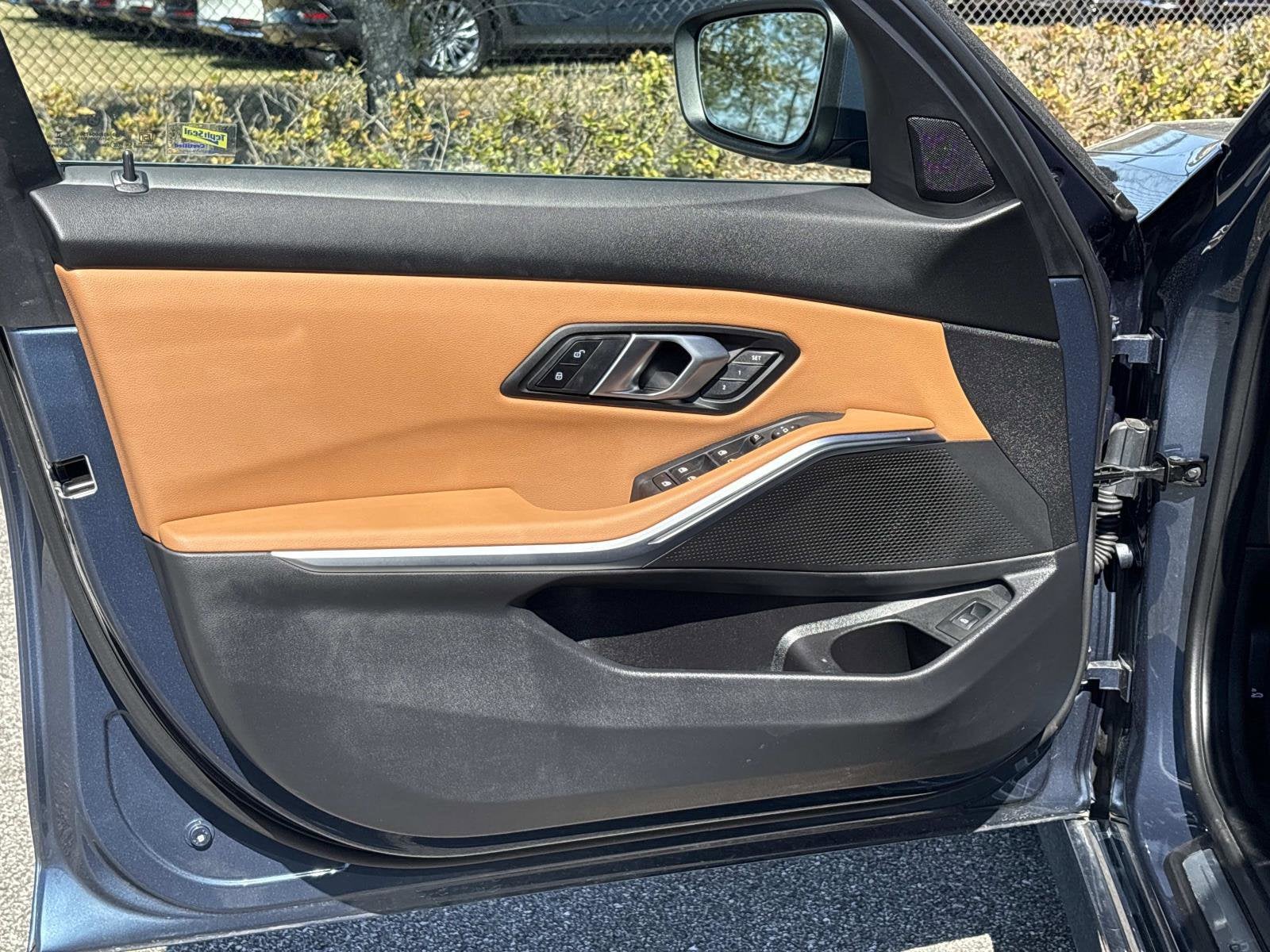 2025 BMW 3 Series 330i